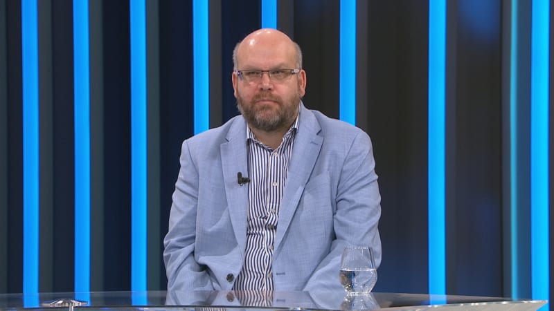 Valeš: Prezident Turkovo jmenování ministrem odmítnout nemůže. Ve hře jsou i jiné varianty