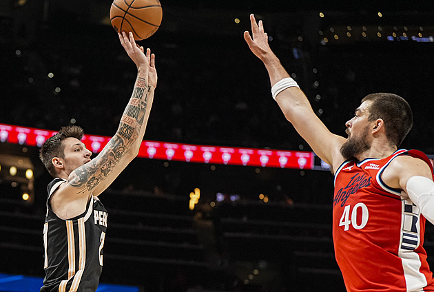 Krejčí a spol. zklamali proti trápícím se Clippers. Murray mezi padesátibodové