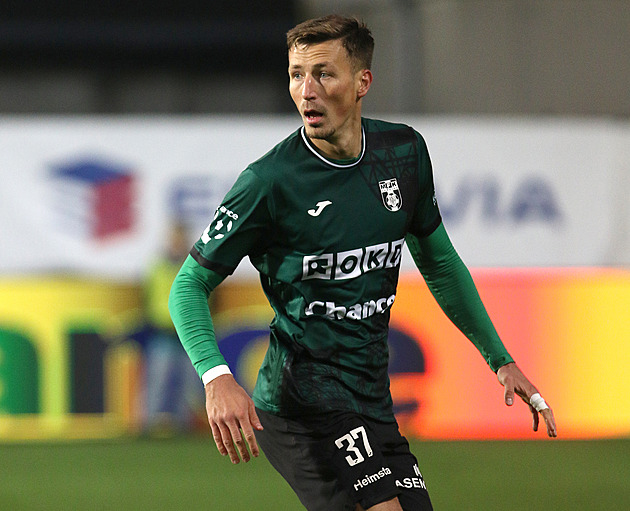 Fotbalová Plzeň vítá první posilu zimy, z Karviné dorazil vysoký stoper Krčík