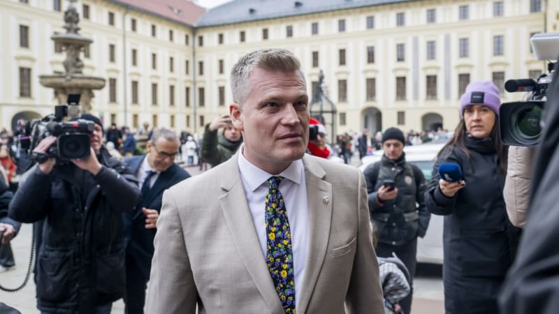 Turek: Doufám, že prezident splní slib a jmenuje mě. Už jsme mu ustoupili