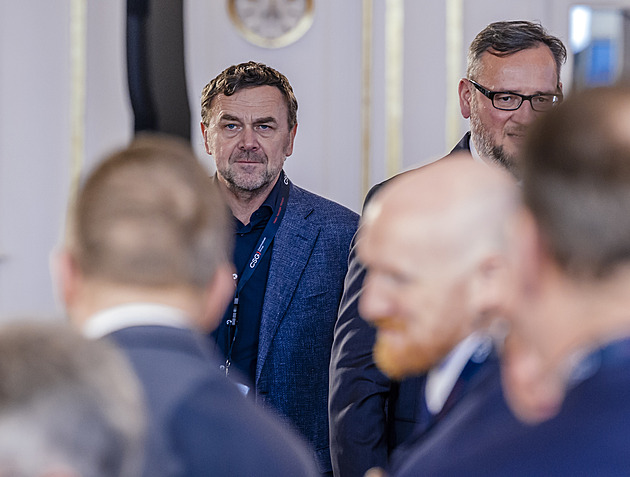 Vydává Tykač Konzervativní noviny? U soudu se pře s Michálkem