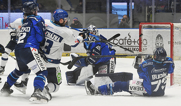 ONLINE: Kladno ničí Vítkovice, Litvínov v derby srovnává. Třinec předčil Spartu