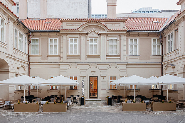 Starbucks pokračuje v rozšiřování své sítě kaváren v České republice