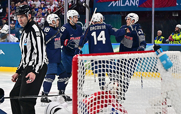 ONLINE: Česko - Francie 4:3. Gól hokejistů v oslabení, zdařilou akci zakončuje Stránský
