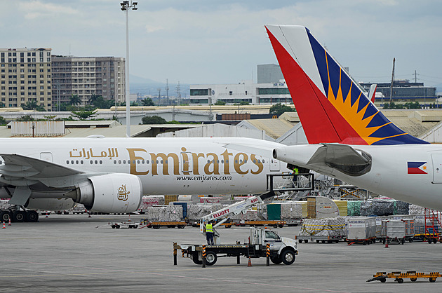 Na východ přes Kavkaz. Aerolinky kvůli Íránu hledají náhradní trasy