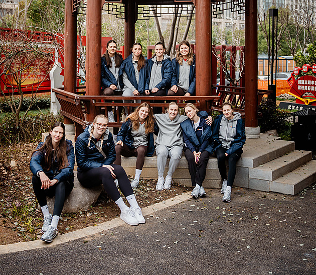 Mise Wu-chan začíná. Basketbalistky už jsou v Číně, k týmu se připojila Holešínská