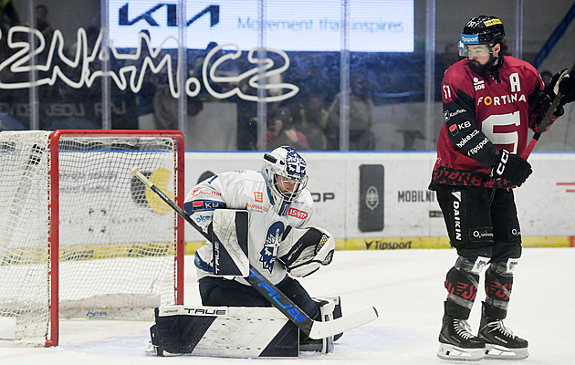 ONLINE: Sparta vede v Kladně už o tři góly. Budějovice a Brno hrají nerozhodně