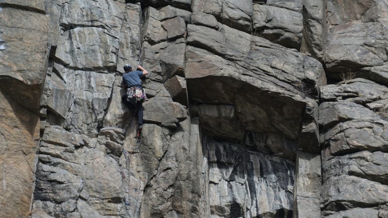 Zemřel historik Pavel Novák. Uznávaný odborník na agrární dějiny spadl ze skály