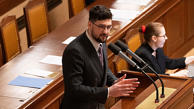 Poslanec Gregor prozradil, že Rakušana v tajné volbě počtvrté nezvolili