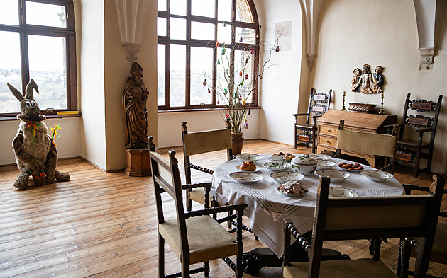 Speciální prohlídky, pečení i luštění kvízů. Hrady a zámky zvou na sváteční akce