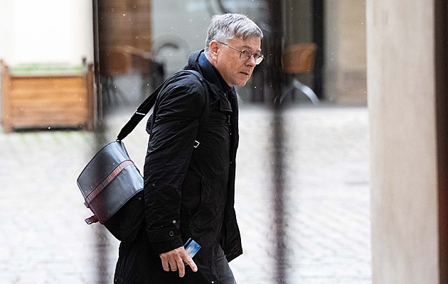 Chudárek jednal o financování České televize s ministrem kultury Klempířem