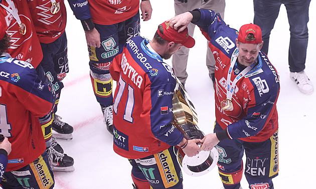 Obří investice a jedno velké „konečně“. Pardubice k titulu nakoply změny i Sparta