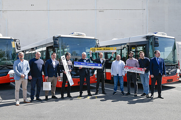 Vyřazené autobusy z pražských ulic míří na Ukrajinu, pomohou ve dvou městech