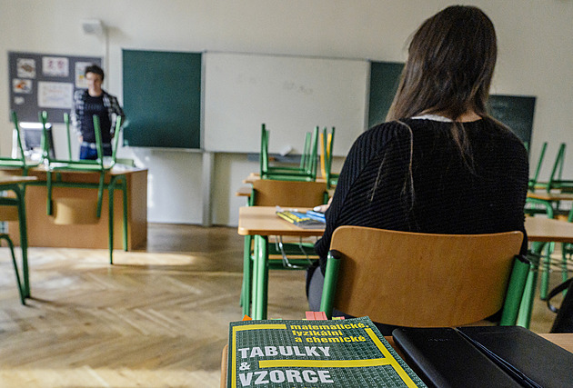 Úspěšnější než před rokem. Maturitu si zopakuje téměř 8,5 procenta studentů