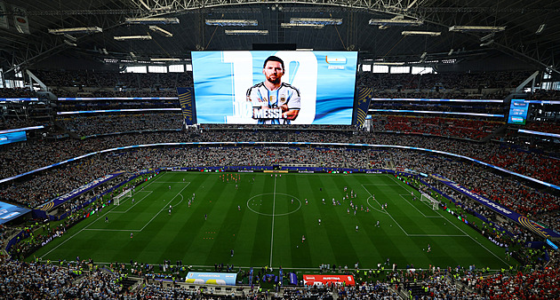 ONLINE: Argentina - Rakousko 0:0, brzká penalta, ale Messi neproměňuje